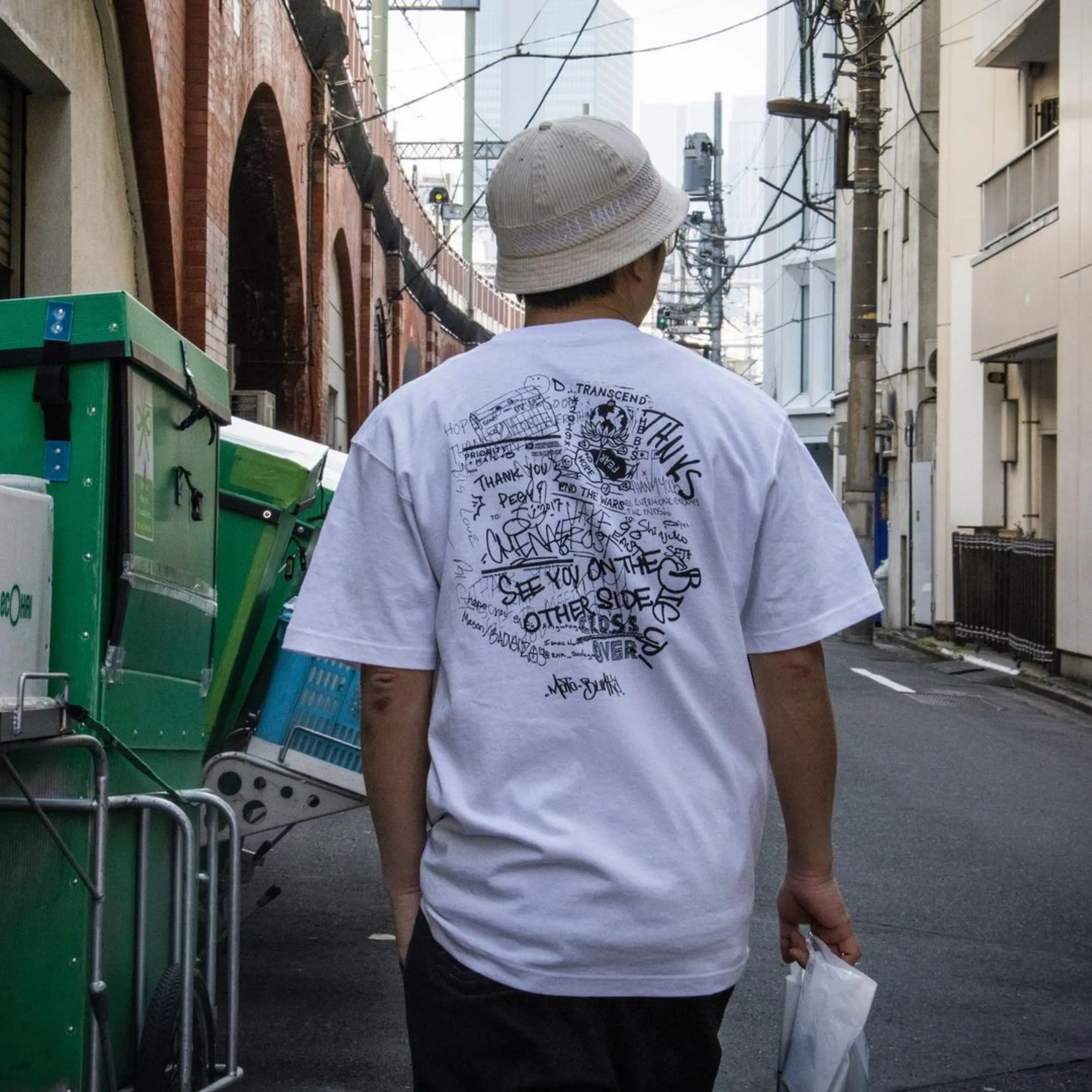 You are currently viewing 予約締切：本日深夜0時 「未公開映像付きEpilogue Tシャツ」