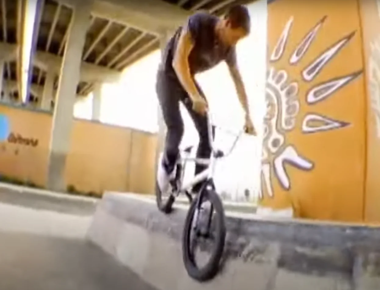 You are currently viewing Ian Schwartzの衝撃